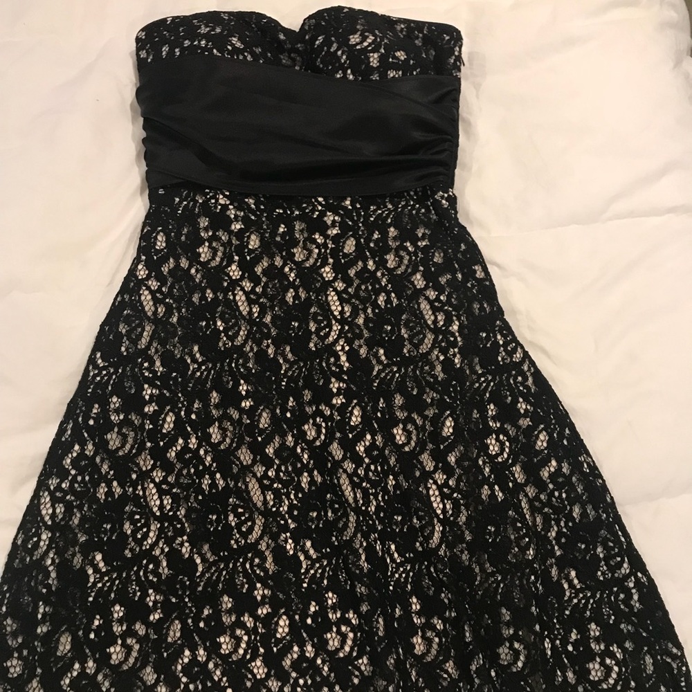 White House Black Market dress size 2